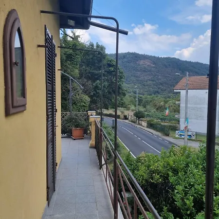 La Casa Dei 2 Laghi アヴィリアーナ