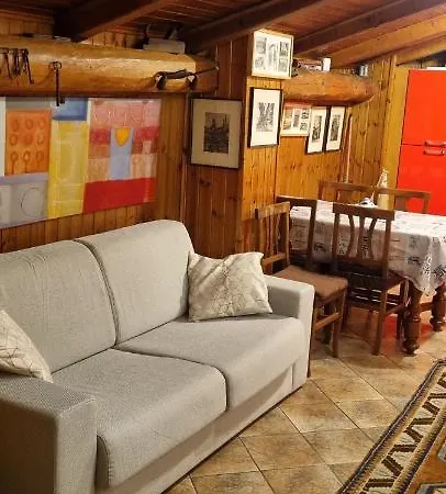 La Casa Dei 2 Laghi アパート アヴィリアーナ